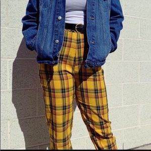 SHEIN Beautiful high waisted plaid pants, size small.